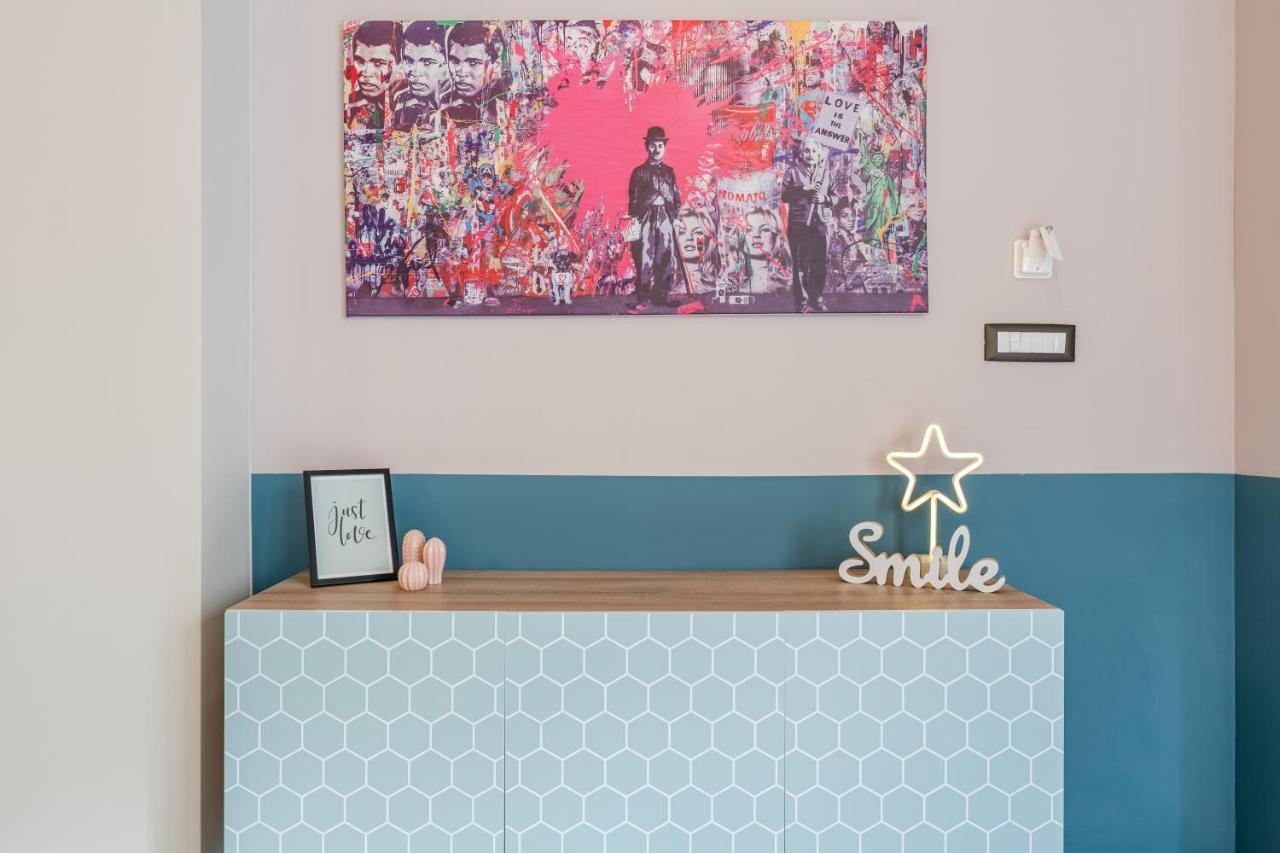Pop Art Homm In Groovy Koukaki Apartment Athena Bagian luar foto